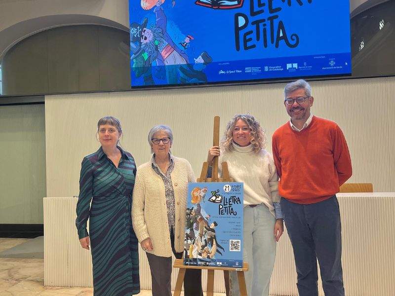 París, Parra, Bosch i Vázquez han presentat avui el festival Lletra Petita